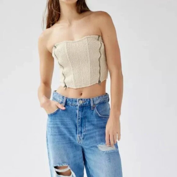 Out From Under Fleece Double-Zip Corset - Picture 4 of 6